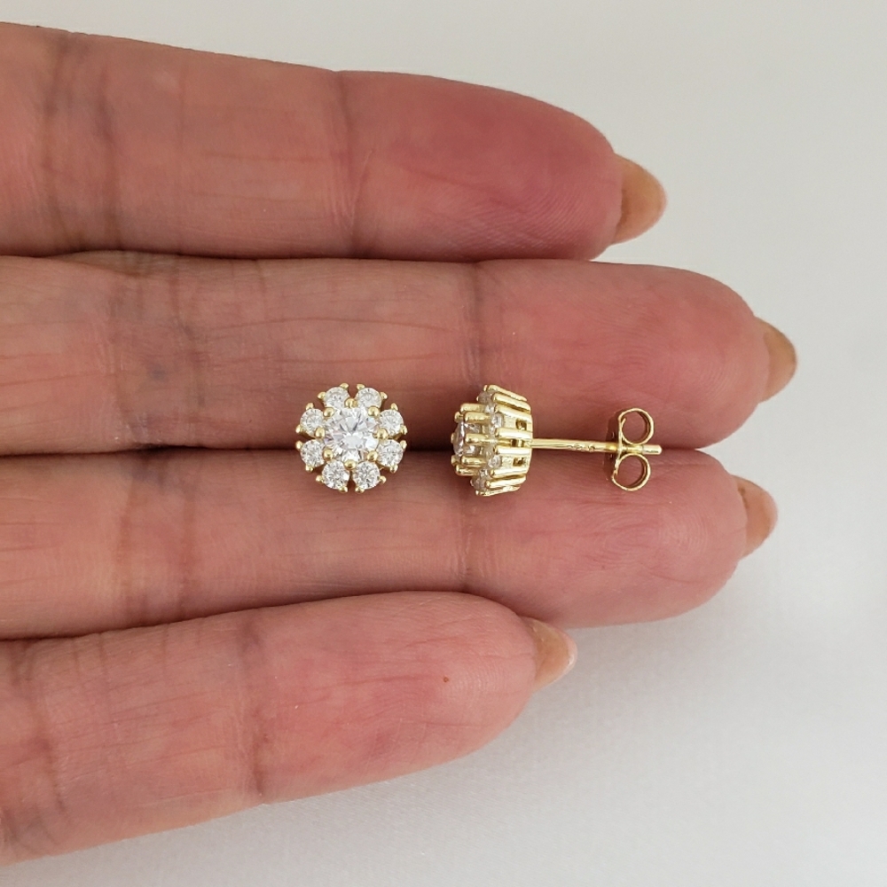 14K Gold Diamond Floral Stud Earrings